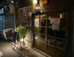 【BARZi-ko】静かな鶴橋の夜に灯る、温かな一杯